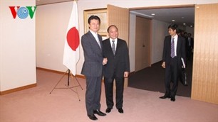 Deputy PM meets Japanese FM - ảnh 1